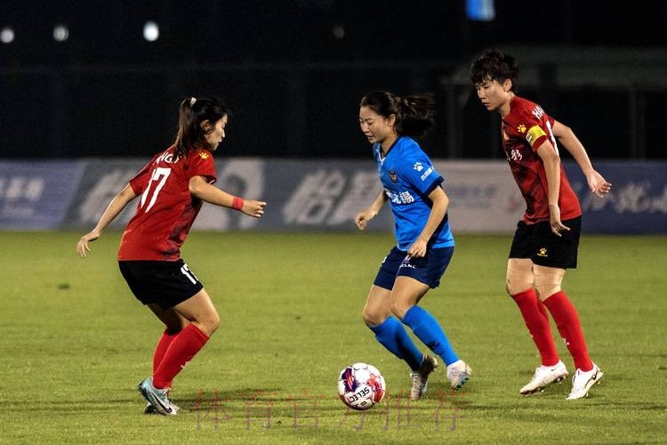 女足足协杯决赛及三四名首回合战报：塔比莎完成帽子戏法 江苏苏宁手握4个客场进球